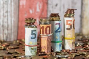 財形貯蓄制度を活用した会社の探し方は？