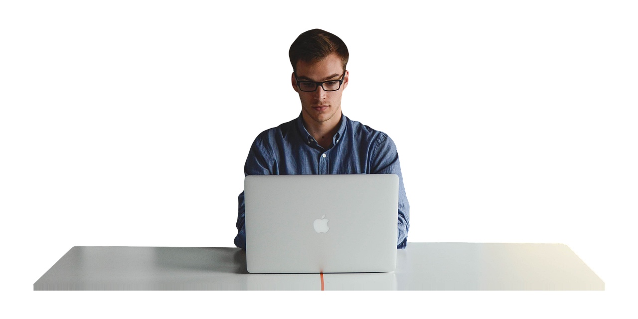 残業少ない職場で年間休日120日の超ホワイトな働き方とは？