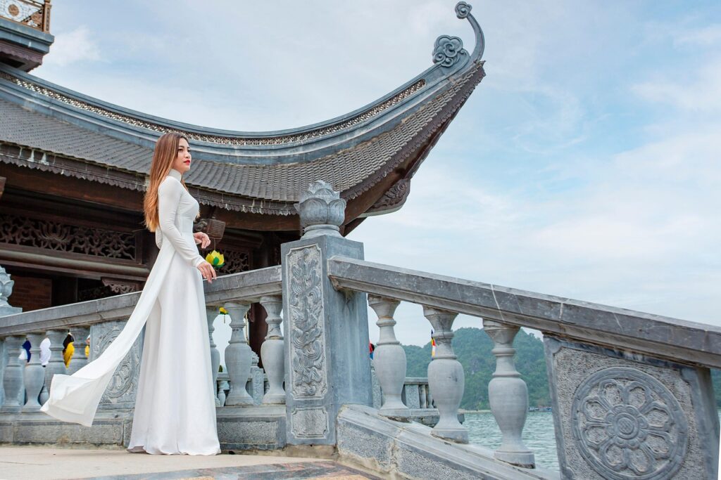 ホワイト企業の年収モデルとはどのようなものですか？