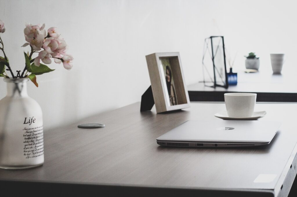 在宅勤務に向いている人と不向きな人の特徴は？