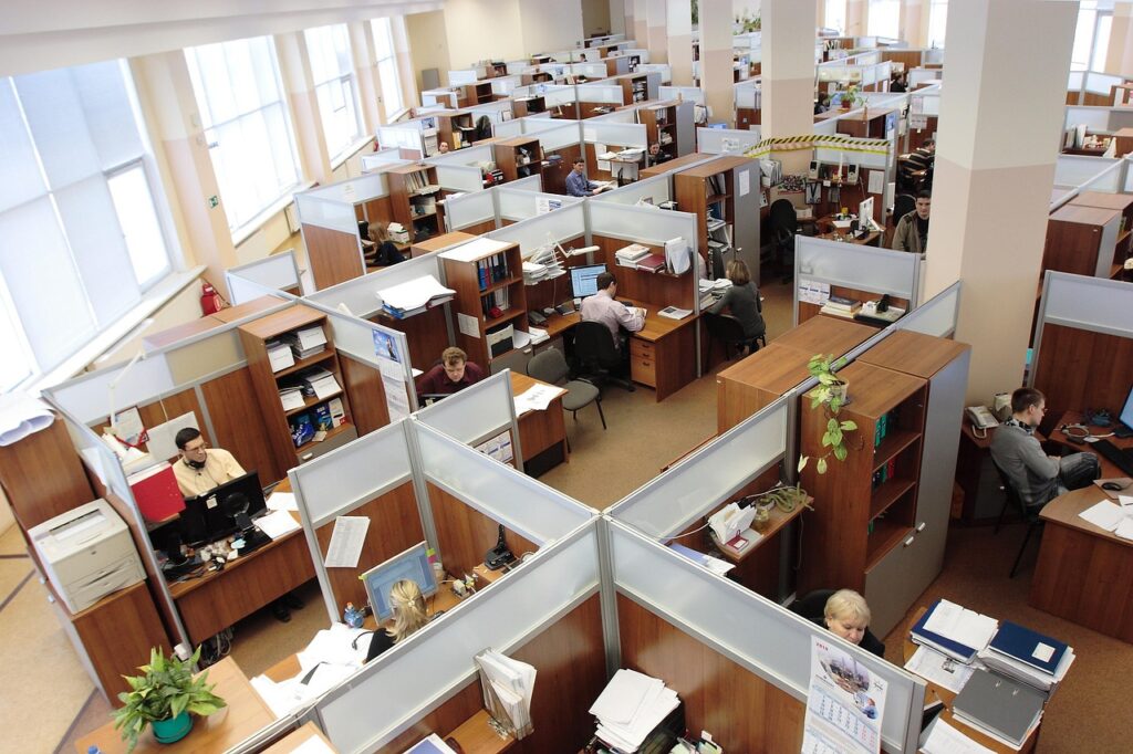 ホワイト企業に転職するためのポイントは何？