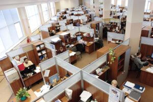 ホワイト企業に転職するためのポイントは何？