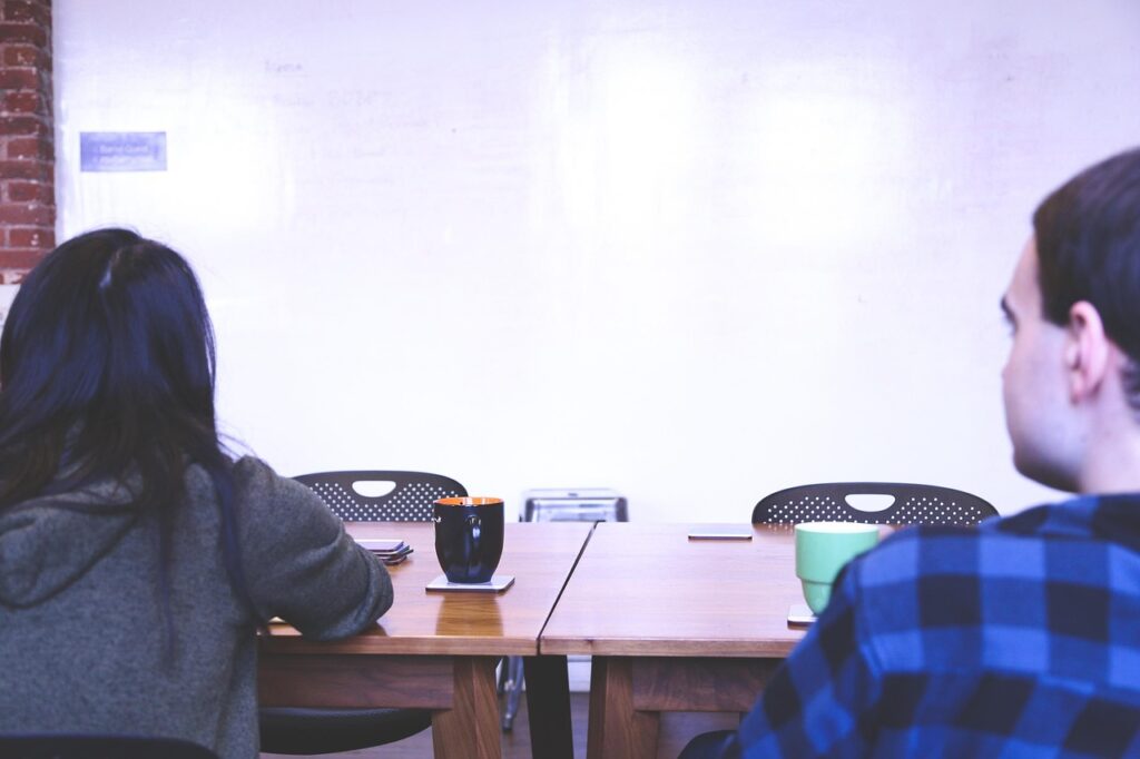 ホワイト企業の条件とは？あなたに合った職場を見つけるためのポイント解説！