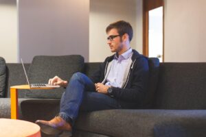 ホワイト企業の口コミや評判は本当に信頼できる？