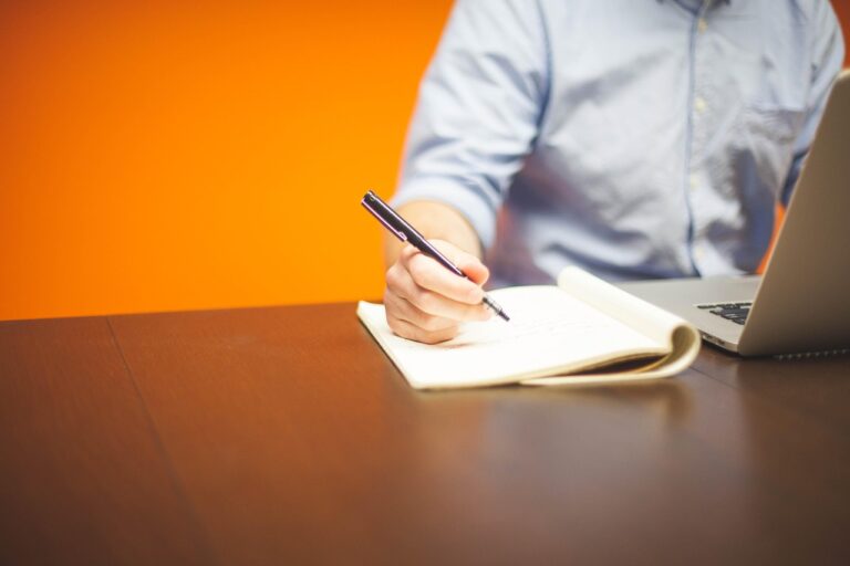 ホワイト企業の選び方と注意点はこれで決まり？