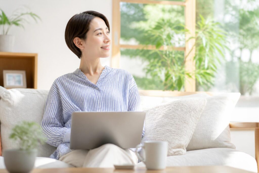 在宅で未経験から転職する際の年収はどれくらい？